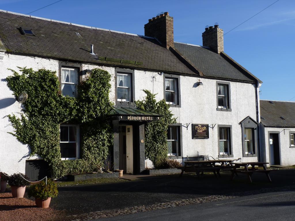 Plough Hotel Kirk Yetholm Екстер'єр фото